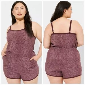 Torrid Animal Print Stretch Woven Active Romper with Pockets Size 3
